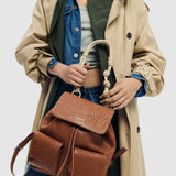 Rucsac femei Desigual caramel cu emboss floral și buzunare