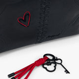 Rucsac femei Desigual negru cu inimioare aplicate și cusături