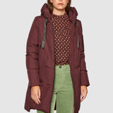 Geacă damă MDM matlasată cu glugă, croială dreaptă, bordo