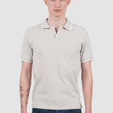 Tricou polo bărbați slim fit crem cu guler deschis