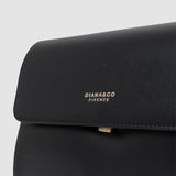 Geantă damă neagră cu clapetă și bareta reglabilă