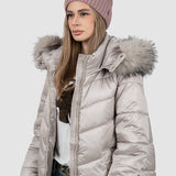 Căciulă femei Agbo tricotată cu ciucure roz pudră