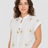 Bluză damă  crem cu broderie florală și guler tunică