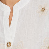 Bluză damă  crem cu broderie florală și guler tunică