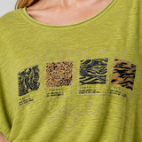 Bluză damă lejeră cu imprimeu animal print fistic