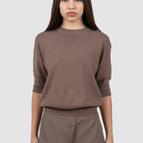 Compleu damă maro tricotat cu fustă asimetrică