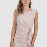 Rochie damă midi bej cu volan decorativ și drapaj