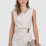 Rochie damă midi crem cu drapaj lateral și slit frontal