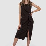 Rochie midi elegantă pentru femei cu drapaj și cataramă maro