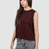 Bluză damă fără mâneci din tricot fin cu tiv drept bordo