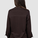 Cămașă damă maro cu broderie florală și buzunar aplicat