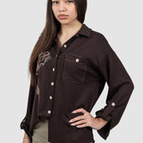 Cămașă damă maro cu broderie florală și buzunar aplicat