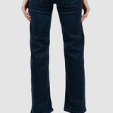 Pantaloni damă evazați din denim albastru elastic