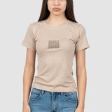 Tricou femei din bumbac elastic perforat, logo frontal, bej
