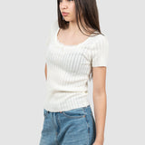 Tricou femei alb tricotat cu model perforat și decolteu rotund