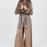 Palton damă bej cu guler și manșete din blană