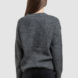 Pulover de damă cu fundă decorativă