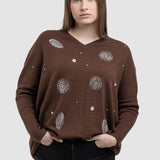 Pulover de damă cu flori aplicate și croială lejeră