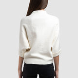 Pulover de damă cu stea decorativă și design elegant